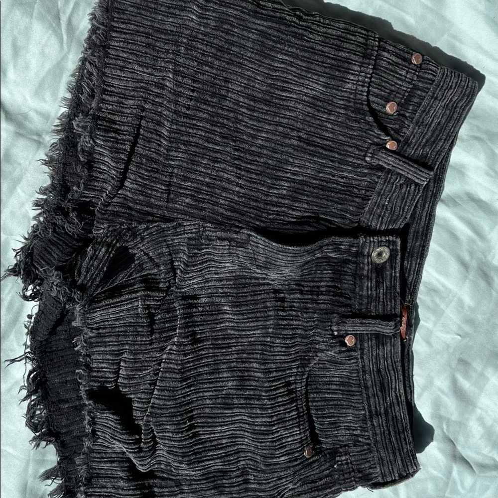 POL Shorts